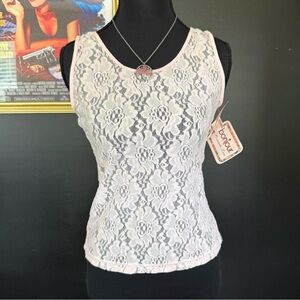 Vintage 90’s- 2000’s Baby Pink Fitted Tank Large